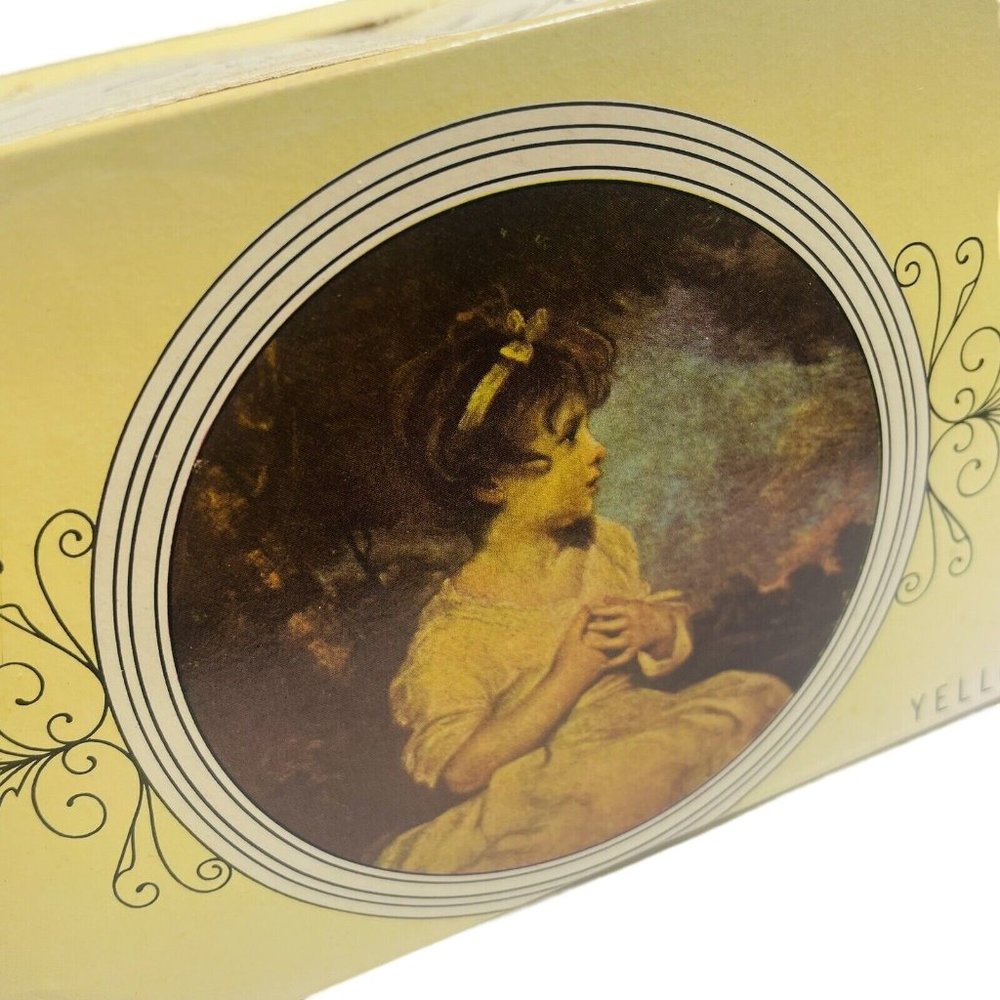 Vintage Eberhards Colored Yellow 200 ct BOX FACIAL 2-ply 9.75” TISSUE Opened Box